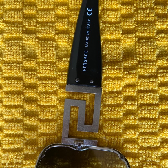 Versace Sunglasses with Swarovski Crystals - Picture 11 of 11